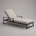 Bain de soleil d’extérieur inclinable en acier noir avec coussins en tissu beige, 195 × 70 × 88 cm